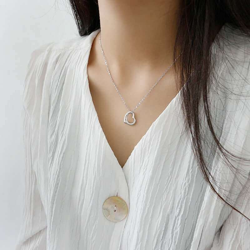 Affectionate Heart Necklace - Bjeul