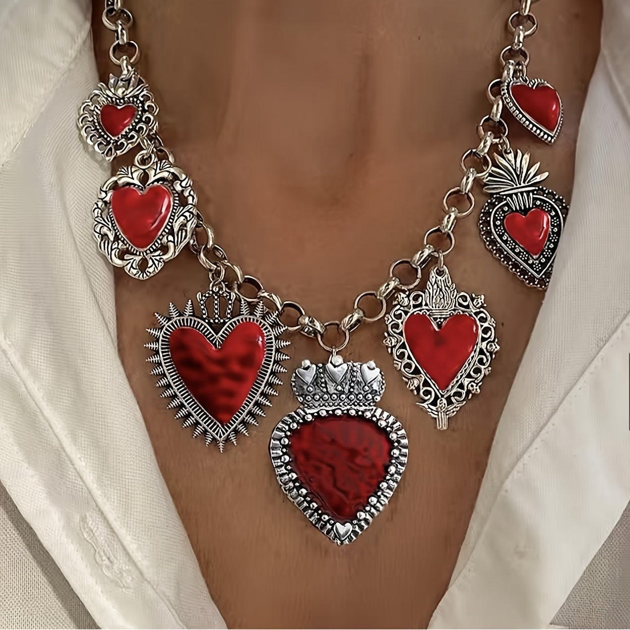 Chain of Heart Pendants - Unique Design Women's Fashion Accessory - Bjeul