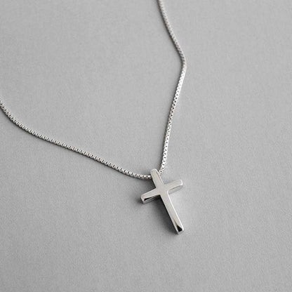 Classic Cross Necklace - Bjeul