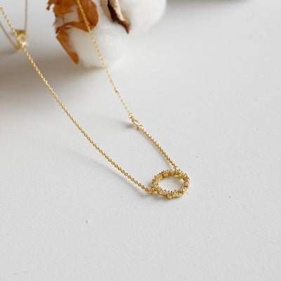 Classic CZ Circle Garland Necklace - Bjeul