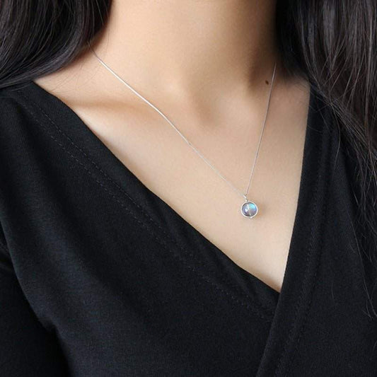 Women Round Natural Moonstone 925 Sterling Silver Necklace - Bjeul